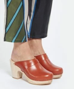 Sabot Youyou Sabots Yrma Bois Cuir Caramel 13 Sabot Youyou Sabots Yrma Bois Cuir Caramel -Golden Goose-boutique 060 88 1