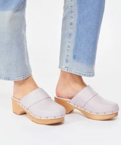 Aeyde Sabots Bibi Cuir Lilas -Golden Goose-boutique aeyde look20230110 44