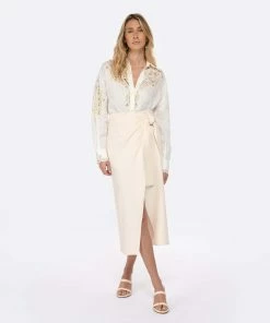 Aeyde Sandales à Talons Barbara Cuir Crème -Golden Goose-boutique aeyde look20230111 290 2