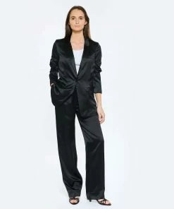 Aeyde Sandales à Talons Olga Cuir Noir -Golden Goose-boutique aeyde look20230124 295 2