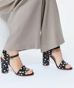 Atelier Content Sandales Waletta Cuir Noir Pois Blanc -Golden Goose-boutique ateli look20230131 92 2