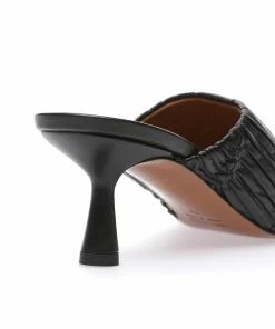 ATP Atelier Mules Caserta Cuir Plissé Noir -Golden Goose-boutique atp1153504 pck20230221 5