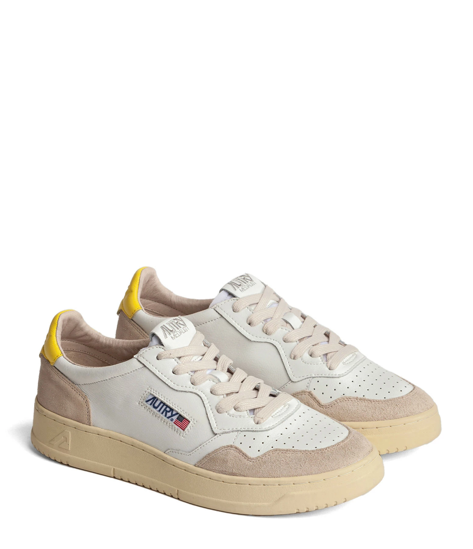AUTRY Baskets 01 Low Cuir Suédé Blanc Jaune 6 AUTRY Baskets 01 Low Cuir Suédé Blanc Jaune – Image 4