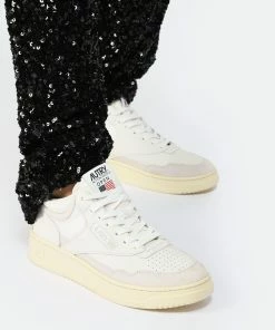 AUTRY Baskets Mid Cuir Blanc -Golden Goose-boutique autry look20221206 305