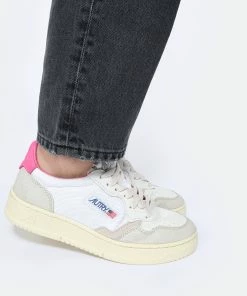 AUTRY Baskets 01 Low Cuir Suédé Fuschia -Golden Goose-boutique autry look20230222 458