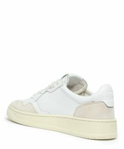 AUTRY Baskets 01 Low Cuir Suédé Blanc -Golden Goose-boutique autry27501 pck20200721 3 1