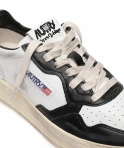 AUTRY Baskets Super Vintage Low Cuir Blanc Noir Silver -Golden Goose-boutique autry48202 pck20230124 4