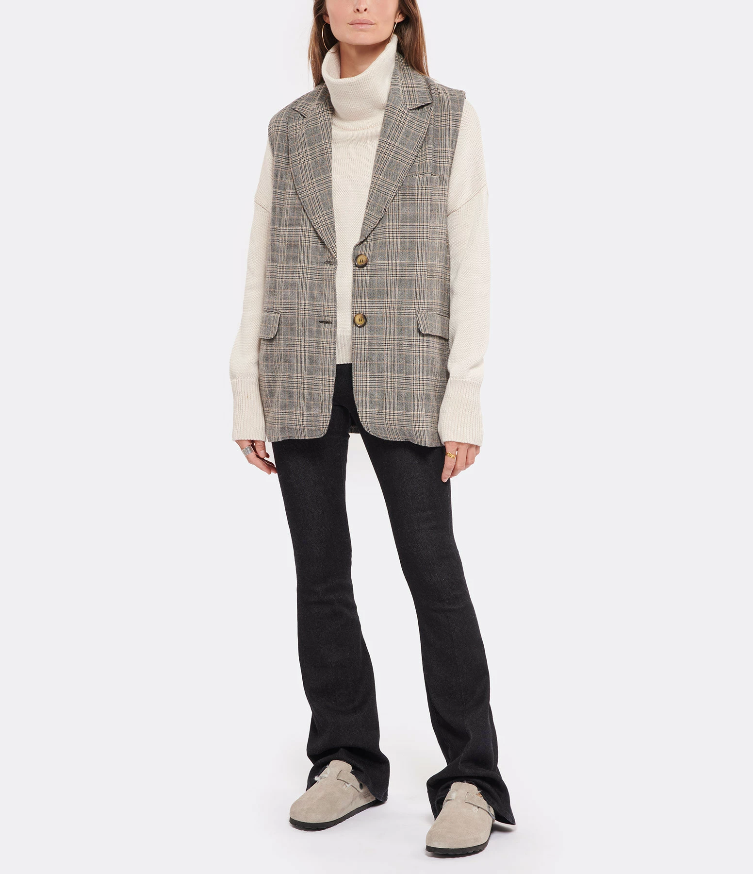 Birkenstock Sabots Boston Fourrure Cuir Stone Coin, Modèle Étroit 11 Birkenstock Sabots Boston Fourrure Cuir Stone Coin, Modèle Étroit – Image 9