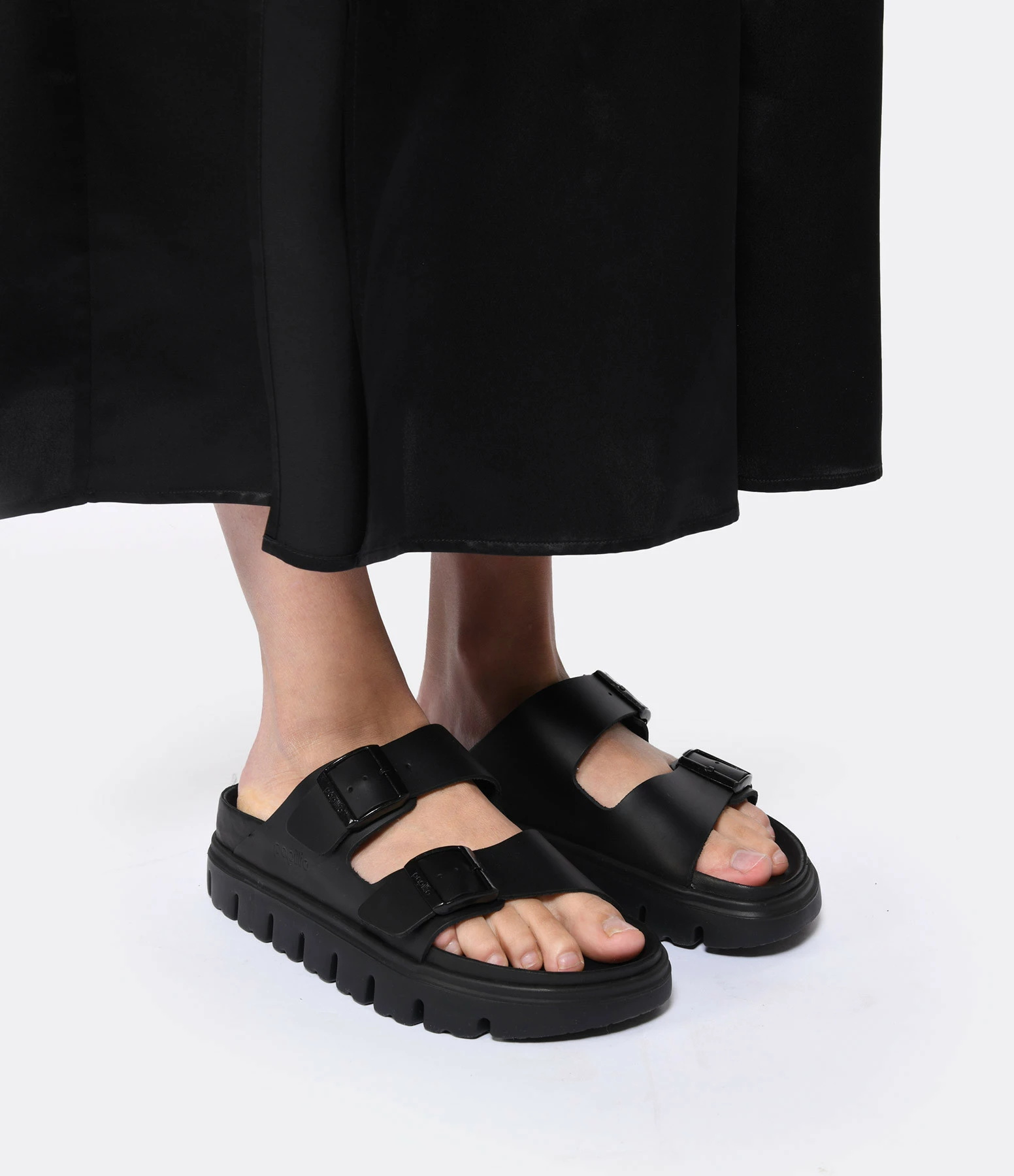 Birkenstock Sandales Arizona Chunky Cuir Noir 7 Birkenstock Sandales Arizona Chunky Cuir Noir – Image 5