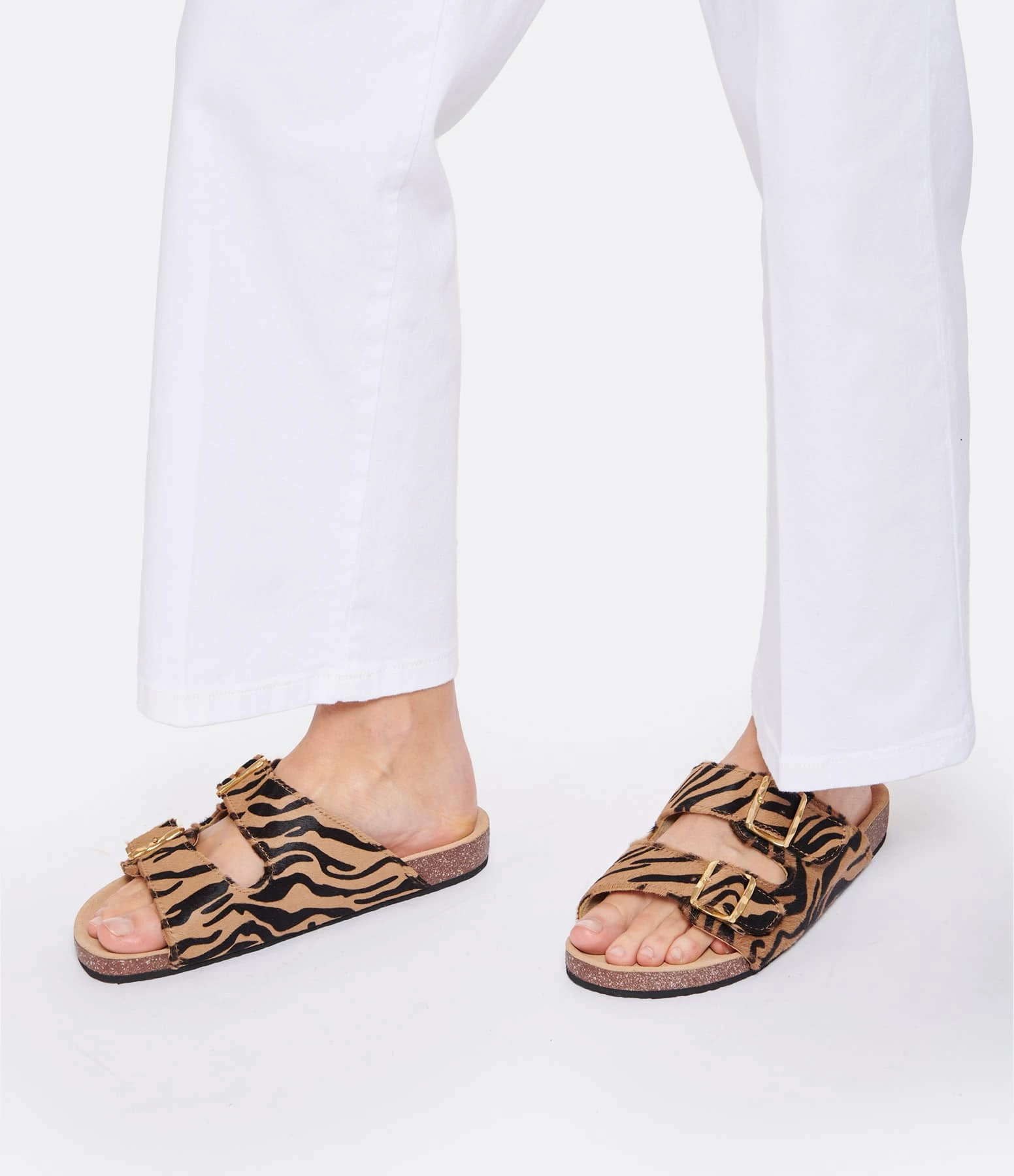 Claris Virot Sandales Odette Cuir Imprimé Tigre 6 Claris Virot Sandales Odette Cuir Imprimé Tigre – Image 4