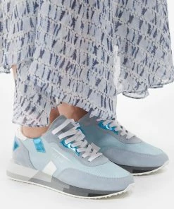 GHOUD VENICE Baskets Rush Low Mesh Bleu Blanc -Golden Goose-boutique ghoud look20210112 268