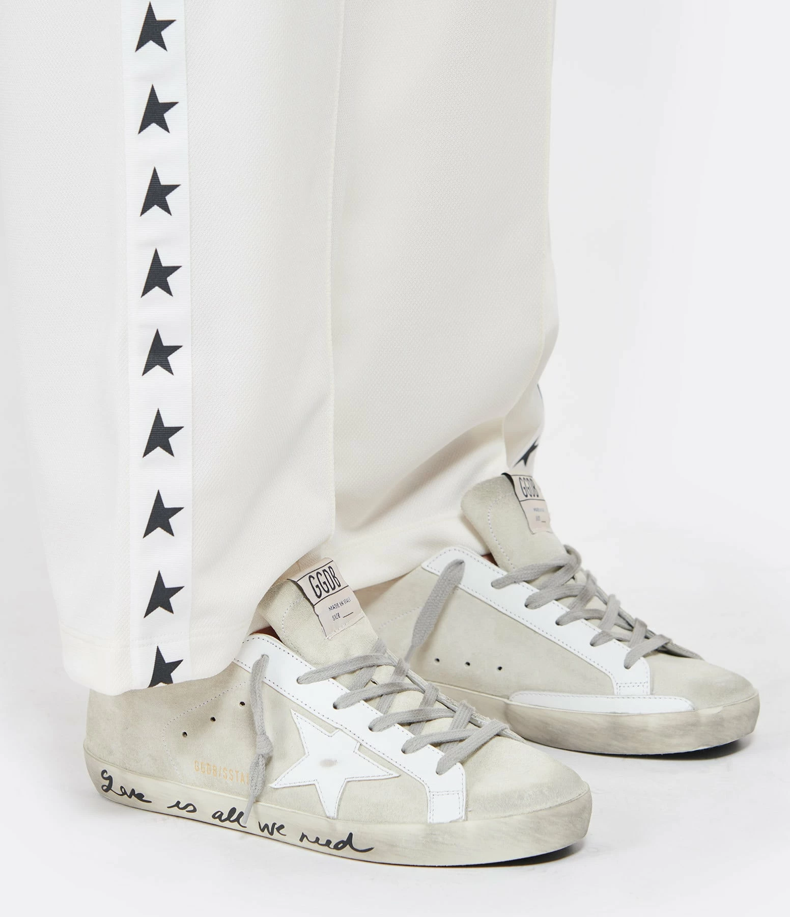 Golden Goose Baskets Superstar Sérigraphie Cuir Suédé Gris 7 Golden Goose Baskets Superstar Sérigraphie Cuir Suédé Gris – Image 5