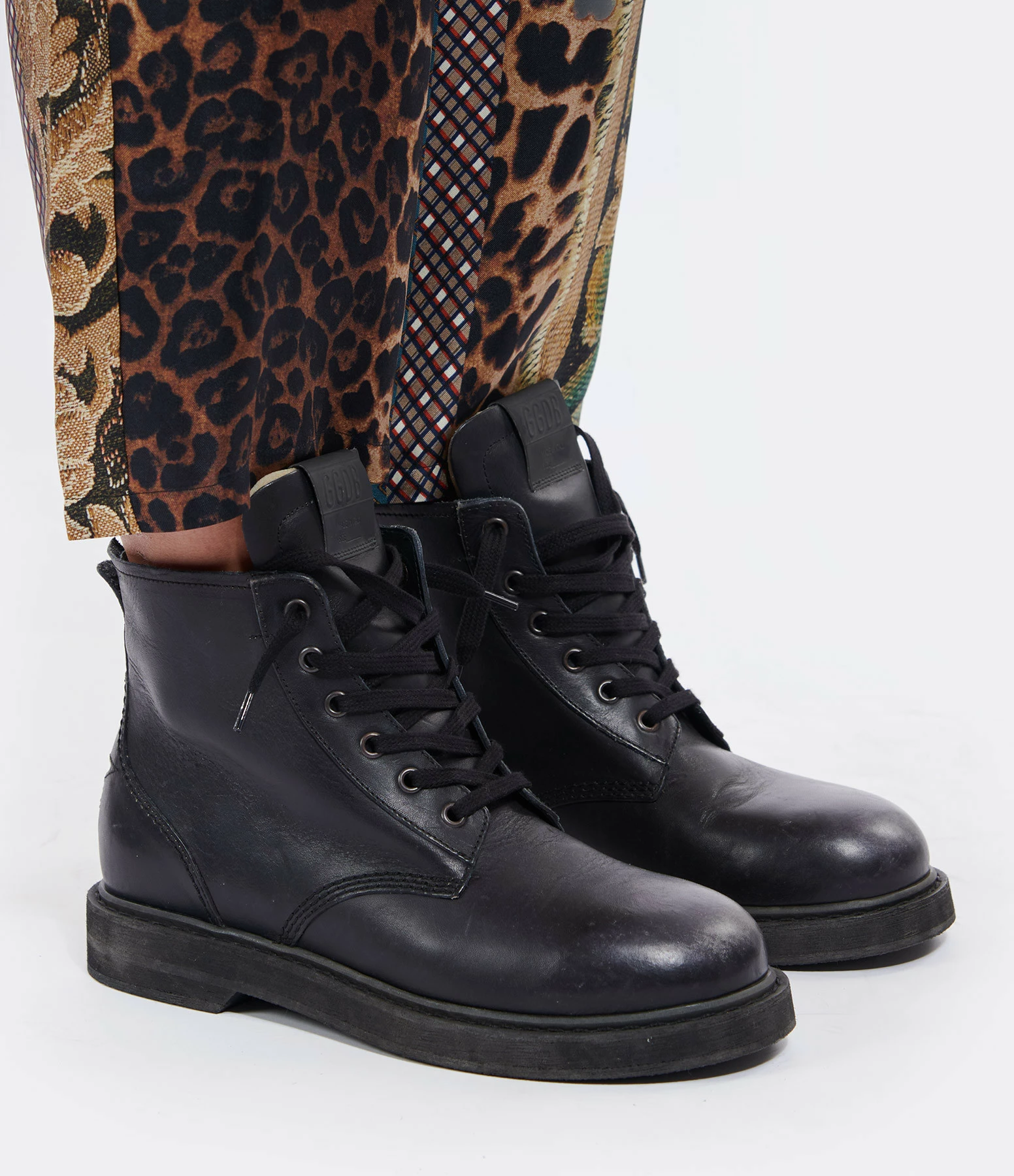 Golden Goose Bottines Ele Cuir Noir 7 Golden Goose Bottines Ele Cuir Noir – Image 5