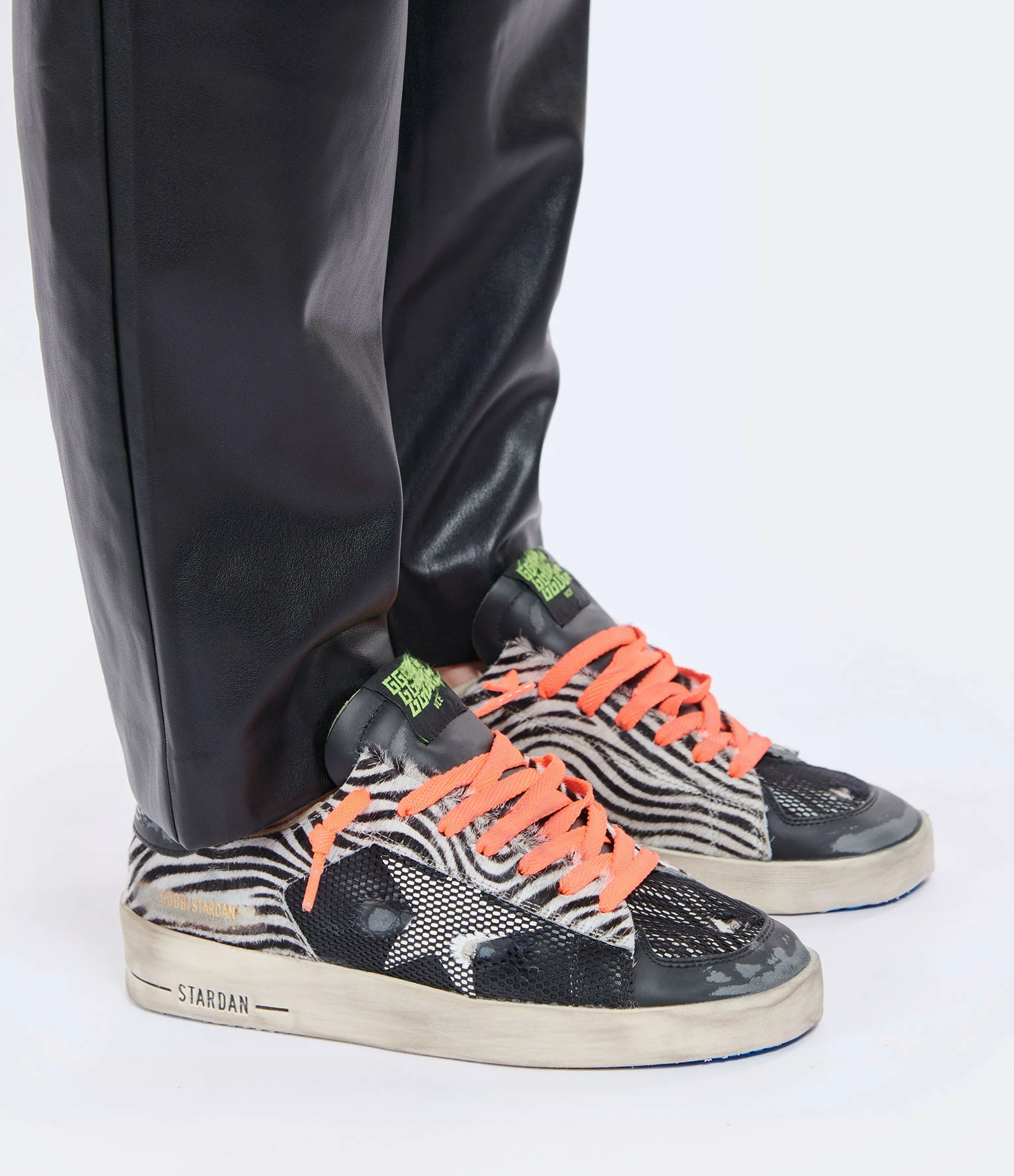 Golden Goose Baskets Stardan Cuir Noir Zèbre 7 Golden Goose Baskets Stardan Cuir Noir Zèbre – Image 5
