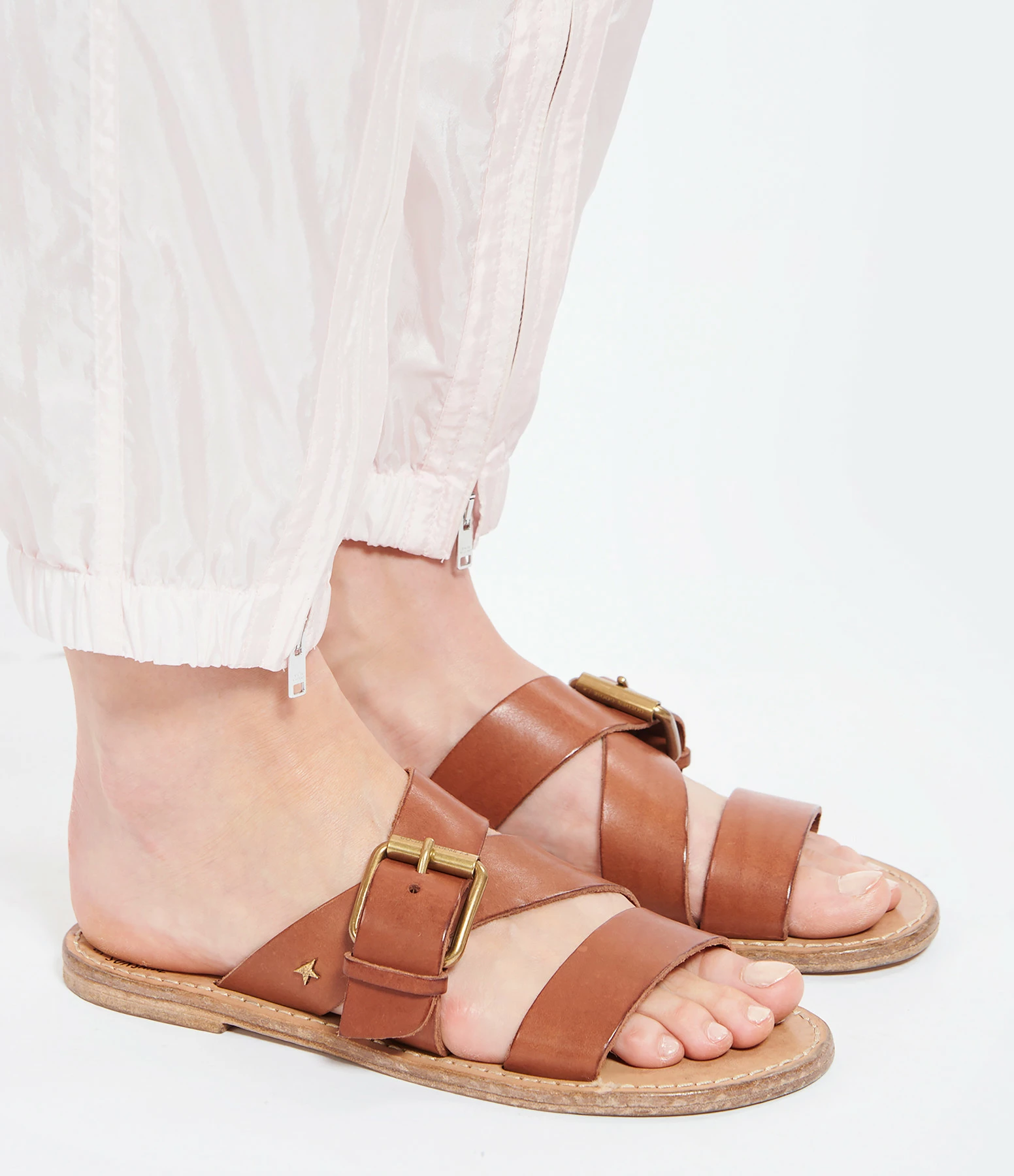 Golden Goose Mules Margaret Cuir Marron 7 Golden Goose Mules Margaret Cuir Marron – Image 5