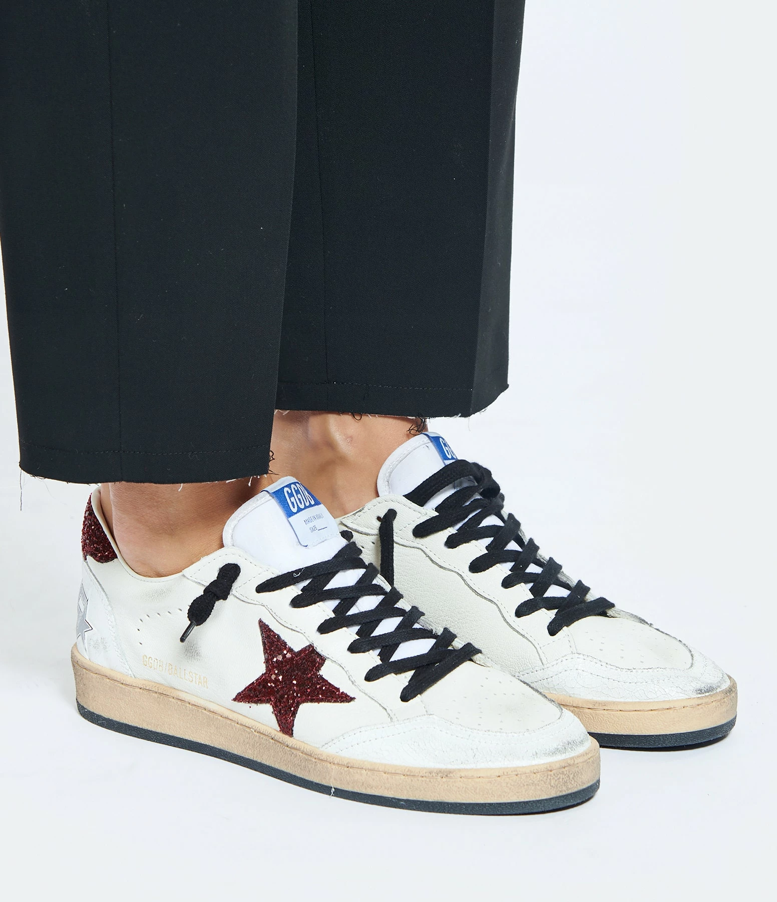 Golden Goose Baskets Ball Star Glitter Cuir Blanc Bordeaux 7 Golden Goose Baskets Ball Star Glitter Cuir Blanc Bordeaux – Image 5
