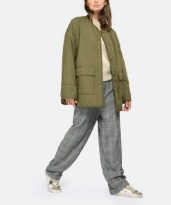 Golden Goose Baskets Superstar Sérigraphié Cuir Blanc Taupe 27 Golden Goose Baskets Superstar Sérigraphié Cuir Blanc Taupe -Golden Goose-boutique golde look20220823 391