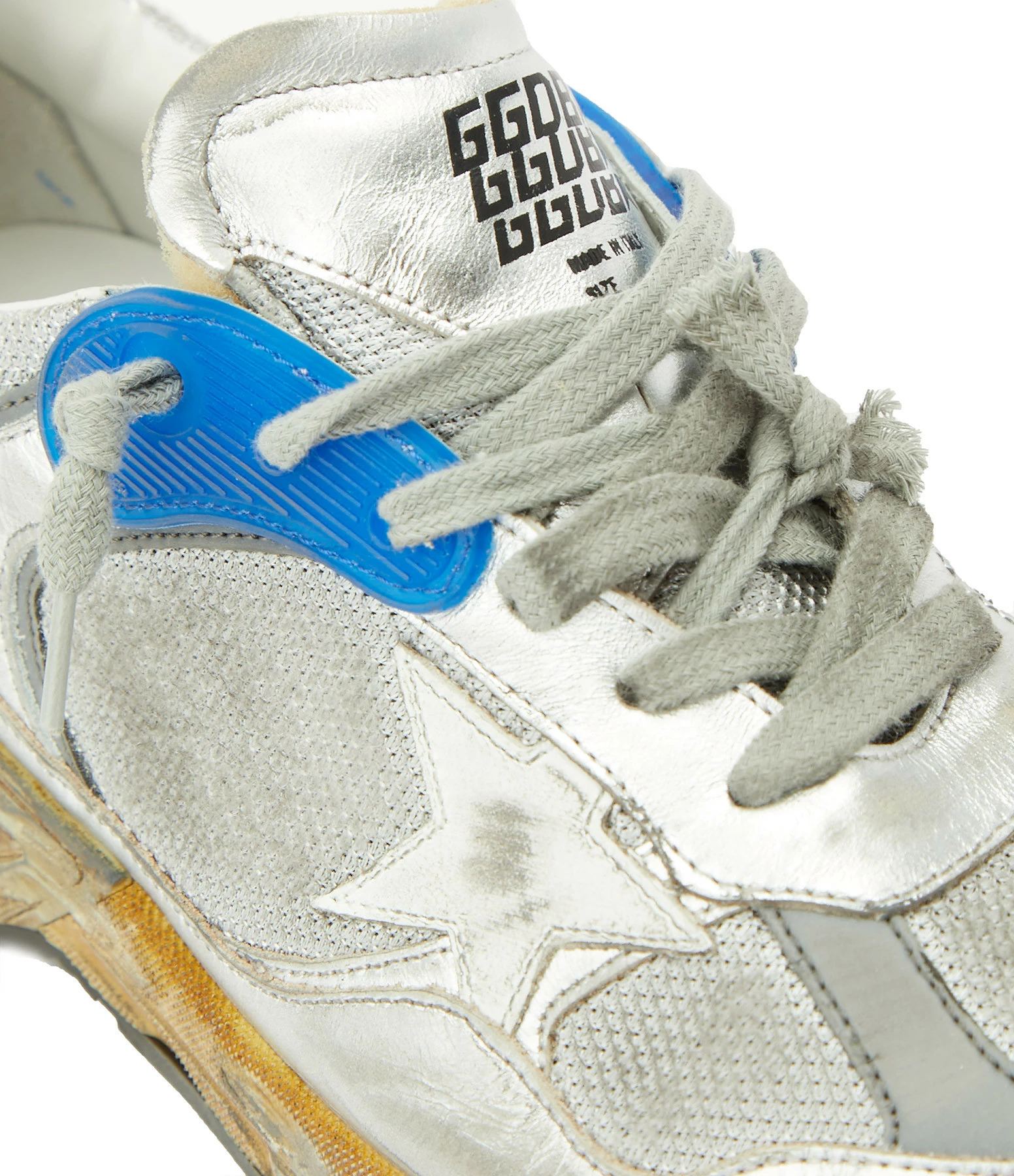 Golden Goose Baskets Homme Running Dad Cuir Argenté Bleu 6 Golden Goose Baskets Homme Running Dad Cuir Argenté Bleu – Image 4