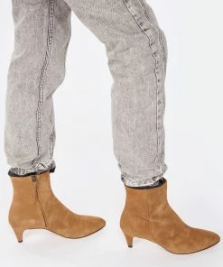 Isabel Marant Bottines Deone Cuir Taupe 16 Isabel Marant Bottines Deone Cuir Taupe -Golden Goose-boutique imarb look20221130 211