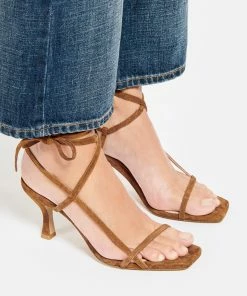 JEANNE VOULAND Sandales Sublim Nœud Cuir Suédé Camel 12 JEANNE VOULAND Sandales Sublim Nœud Cuir Suédé Camel -Golden Goose-boutique jvoul look20210608 29