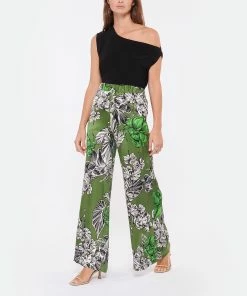 JEANNE VOULAND Sandales Sublim Nœud Cuir Suédé Taupe 25 JEANNE VOULAND Sandales Sublim Nœud Cuir Suédé Taupe -Golden Goose-boutique jvoul look20220727 185 2