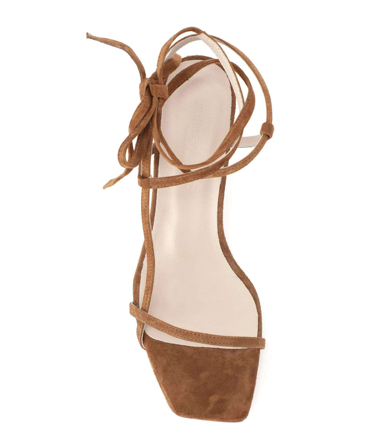 JEANNE VOULAND Sandales Sublim Nœud Cuir Suédé Camel 3 JEANNE VOULAND Sandales Sublim Nœud Cuir Suédé Camel – Image 2