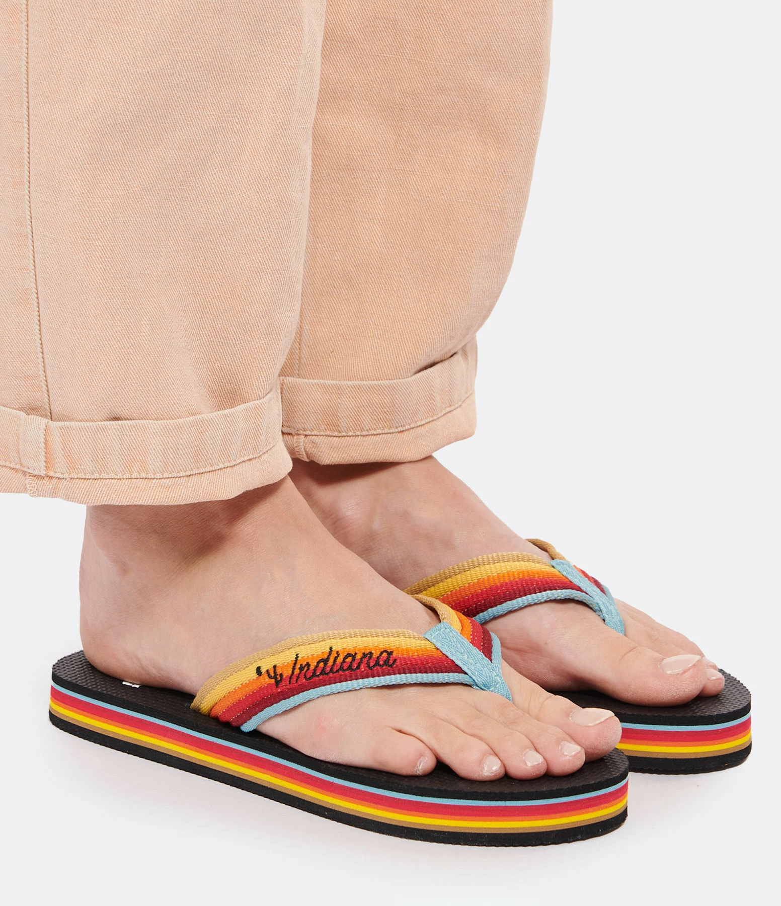 LOVERS BAY CLUB Tongs Indiana Multicolore 7 LOVERS BAY CLUB Tongs Indiana Multicolore – Image 5