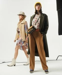 Bottines Justine Cuir Écru, Collaboration Made In Tomboy X Sartore 20 Bottines Justine Cuir Écru, Collaboration Made In Tomboy X Sartore -Golden Goose-boutique madei look20211026 3 1