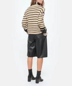 MM6 Maison Margiela Bottines Cuir Noir, Collection Studio 17 MM6 Maison Margiela Bottines Cuir Noir, Collection Studio -Golden Goose-boutique mm6s6 look20210706 157