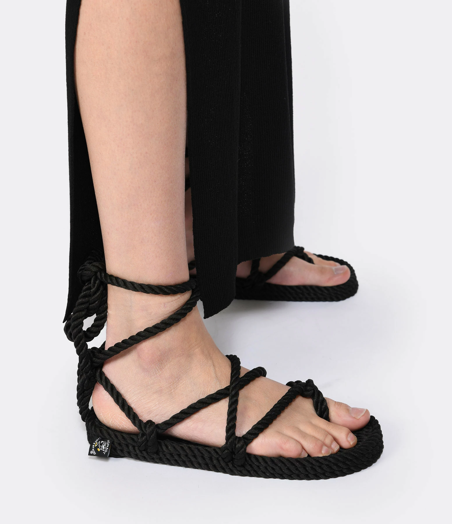 Nomadic State Of Mind Sandales Vegan Romano Corde Noir 7 Nomadic State Of Mind Sandales Vegan Romano Corde Noir – Image 5