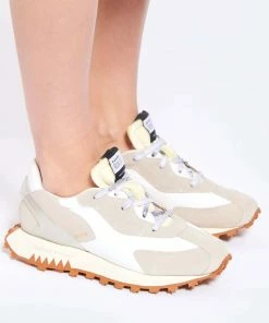 RUN OF Baskets White Bodrum Cuir Suédé Blanc 12 RUN OF Baskets White Bodrum Cuir Suédé Blanc -Golden Goose-boutique runof look20210427 39