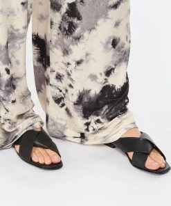 THERA'S Mules Cuir Noir -Golden Goose-boutique thera look20230110 235