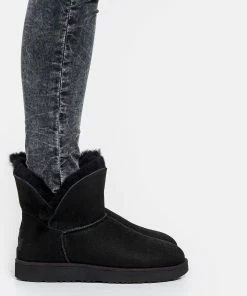 Ugg Bottines Classic Cuff Mini Noir -Golden Goose-boutique ugg10 look20181019 720 1