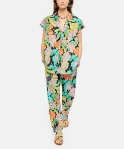 Vanessa Bruno Sandales Plates Raphia Sable Noir, Exclusivité Lulli 14 Vanessa Bruno Sandales Plates Raphia Sable Noir, Exclusivité Lulli -Golden Goose-boutique vbrun look20220222 104