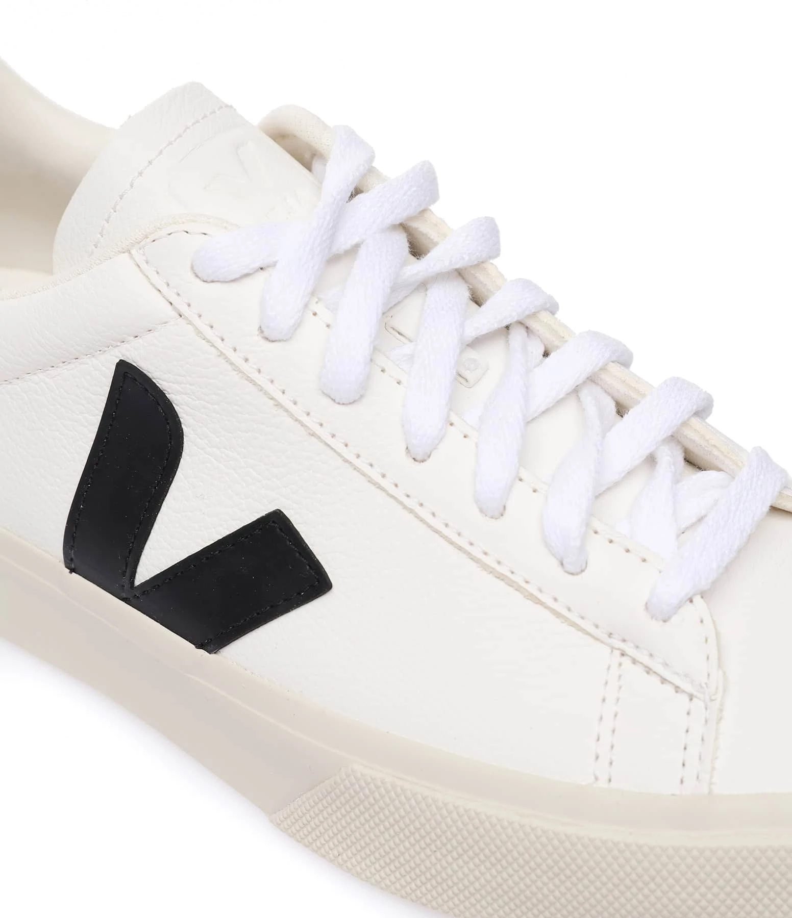 Veja Baskets Campo Chromefree Cuir Extra Blanc Noir Émeraude 6 Veja Baskets Campo Chromefree Cuir Extra Blanc Noir Émeraude – Image 4