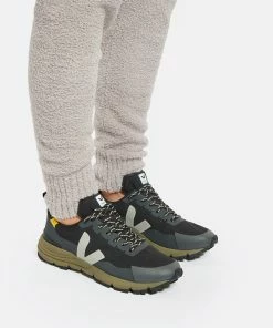 Veja Baskets Dekkan Alveomesh Noir Oxford Gris Tonic 11 Veja Baskets Dekkan Alveomesh Noir Oxford Gris Tonic -Golden Goose-boutique vejad look20211028 388 1