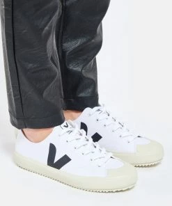 Veja Baskets Nova Canvas Blanc Noir 10 Veja Baskets Nova Canvas Blanc Noir -Golden Goose-boutique vejan look20210316 177