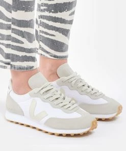 Veja Baskets Rio Branco Alveo Mesh Blanc Pierre Naturel 11 Veja Baskets Rio Branco Alveo Mesh Blanc Pierre Naturel -Golden Goose-boutique vejar look20210303 61