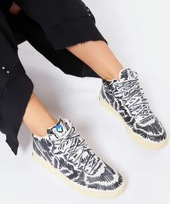 Baskets V-15 Cuir Noir, Collaboration Veja X Marni -Golden Goose-boutique vejav look20221019 214