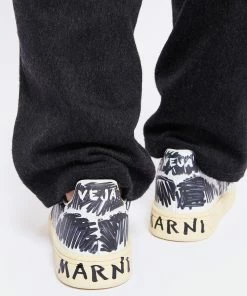 Baskets V-10 Cuir Noir, Collaboration Veja X Marni -Golden Goose-boutique vejav look20221019 23