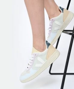 Veja Baskets V 10 Cuir Suédé Jade Blanc Multicolore 10 Veja Baskets V 10 Cuir Suédé Jade Blanc Multicolore -Golden Goose-boutique vejav look20230222 322