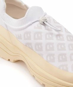 Baskets V-Knit Blanc, Collaboration Veja X Amélie Pichard 11 Baskets V-Knit Blanc, Collaboration Veja X Amélie Pichard -Golden Goose-boutique vejav47611 pck20221027 4