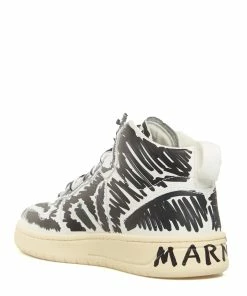 Baskets V-15 Cuir Noir, Collaboration Veja X Marni -Golden Goose-boutique vejav47614 pck20221019 3