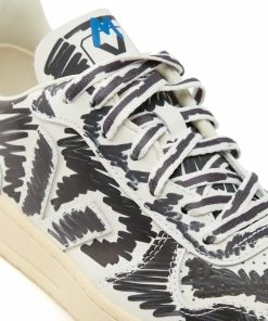 Baskets V-10 Cuir Noir, Collaboration Veja X Marni -Golden Goose-boutique vejav47615 pck20221019 4