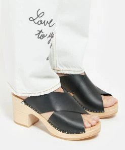 Sabot Youyou Sabots Yzis Bois Cuir Noir -Golden Goose-boutique youyo look20210106 175