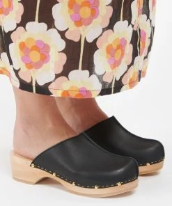 Sabot Youyou Sabots Yssa Bois Cuir Noir 14 Sabot Youyou Sabots Yssa Bois Cuir Noir -Golden Goose-boutique youyo look20210210 59