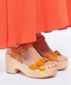 Sabot Youyou Sabots Yris Bois Cuir Papaye 12 Sabot Youyou Sabots Yris Bois Cuir Papaye -Golden Goose-boutique youyo look20211208 105