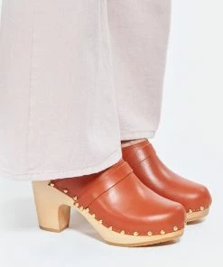 Sabot Youyou Sabots Yrma Rock Bois Cuir Brique 18 Sabot Youyou Sabots Yrma Rock Bois Cuir Brique -Golden Goose-boutique youyo look20220111 275
