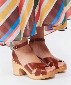 Sabot Youyou Sabots Ybiza Bois Cuir Caramel 12 Sabot Youyou Sabots Ybiza Bois Cuir Caramel -Golden Goose-boutique youyo look20220524 444