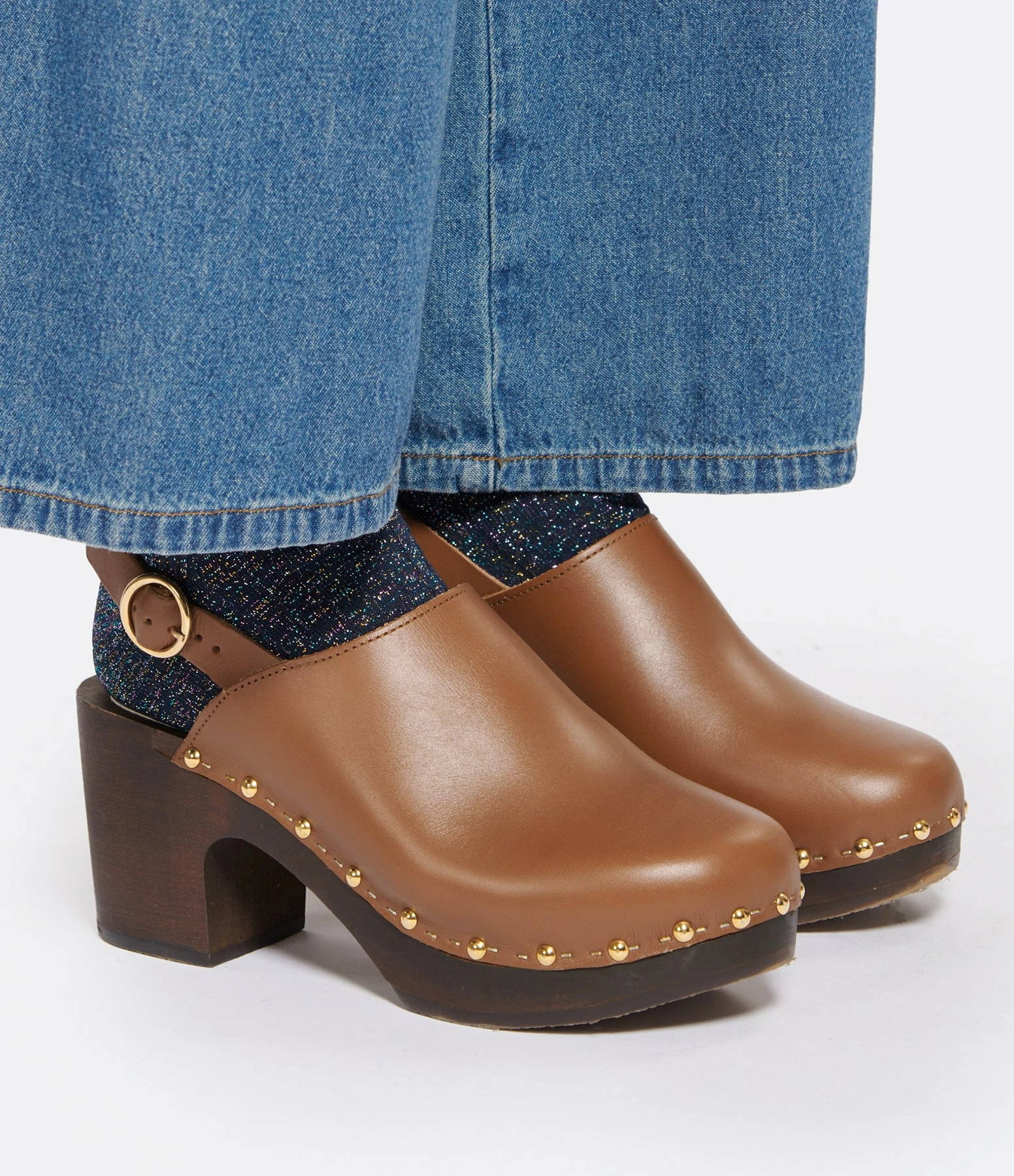 Sabot Youyou Sabots Yboo Bois Cuir Tan 5 Sabot Youyou Sabots Yboo Bois Cuir Tan – Image 3